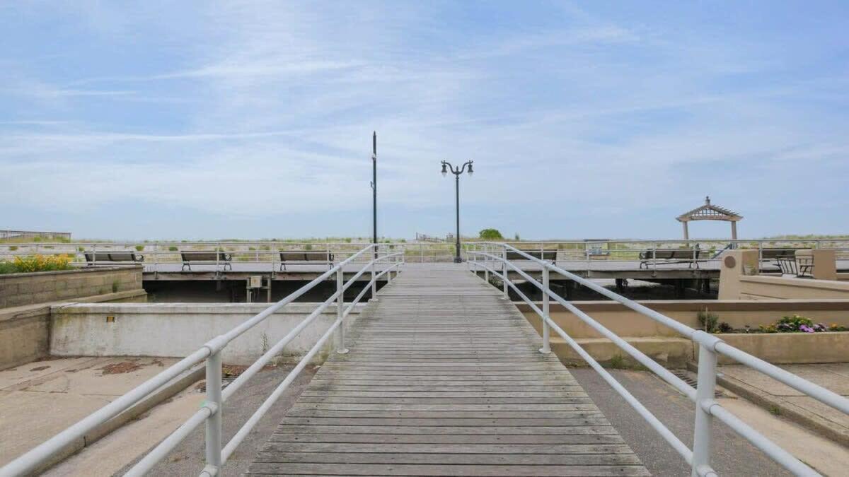 Escape To Raleigh Ave 3 Steps From The Beach 애틀랜틱시티 외부 사진